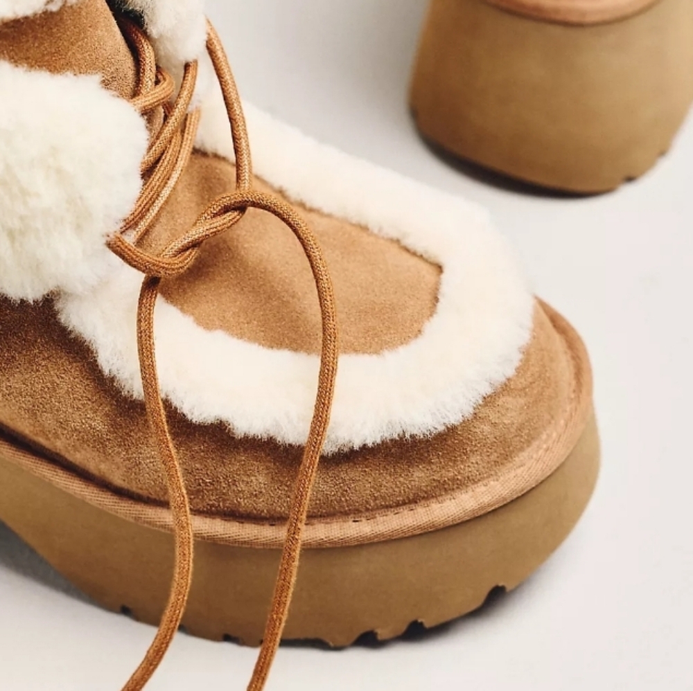 Ugg Esmee Lace Up Platform Boots 💗 HTF - Picture 10 of 12